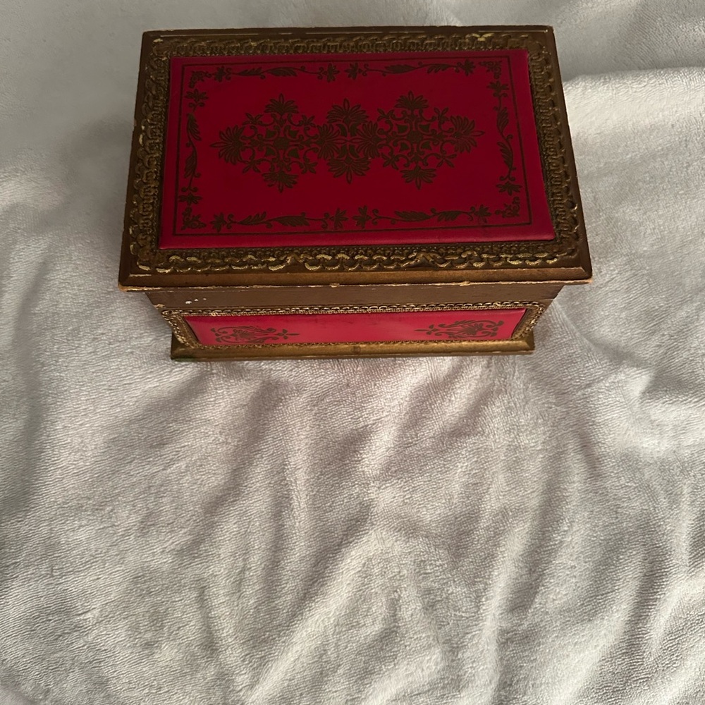 Vintage Ornate Red and Gold Jewelry Box